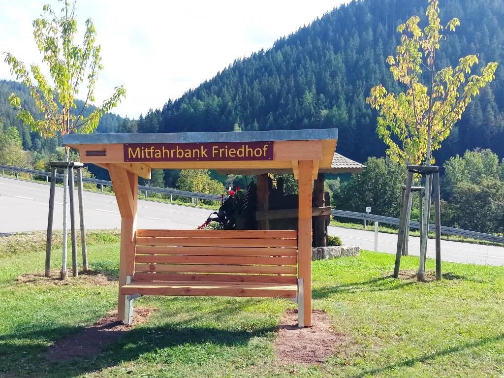 Mitfahrbank Beckenberg klein